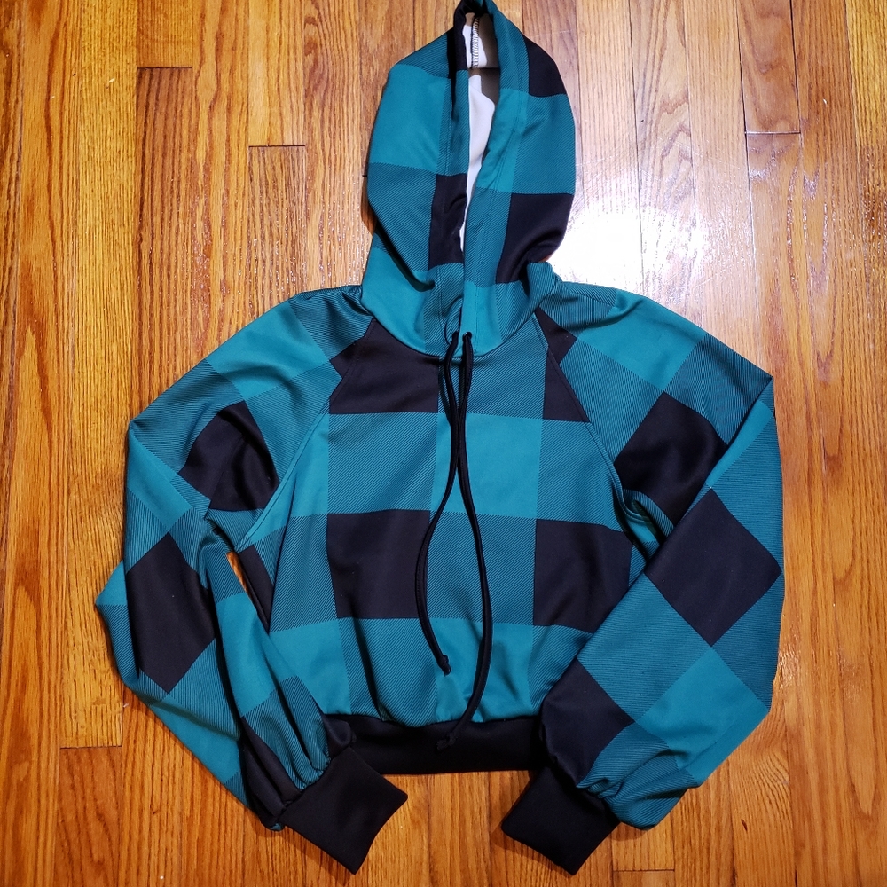 Wild Fable Black and Green Plaid Hoodie